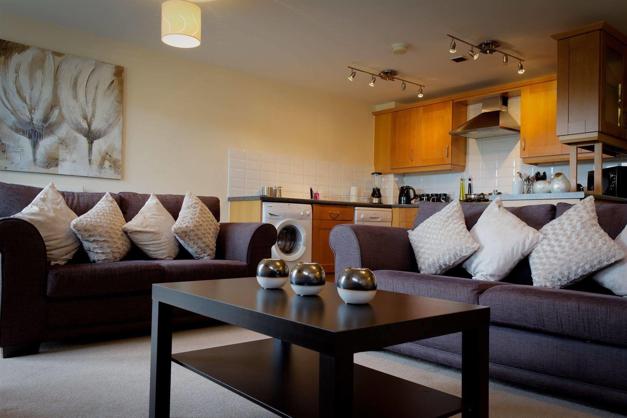 The Lindley Suite - Simple2Let Serviced Apartments Huddersfield Zewnętrze zdjęcie