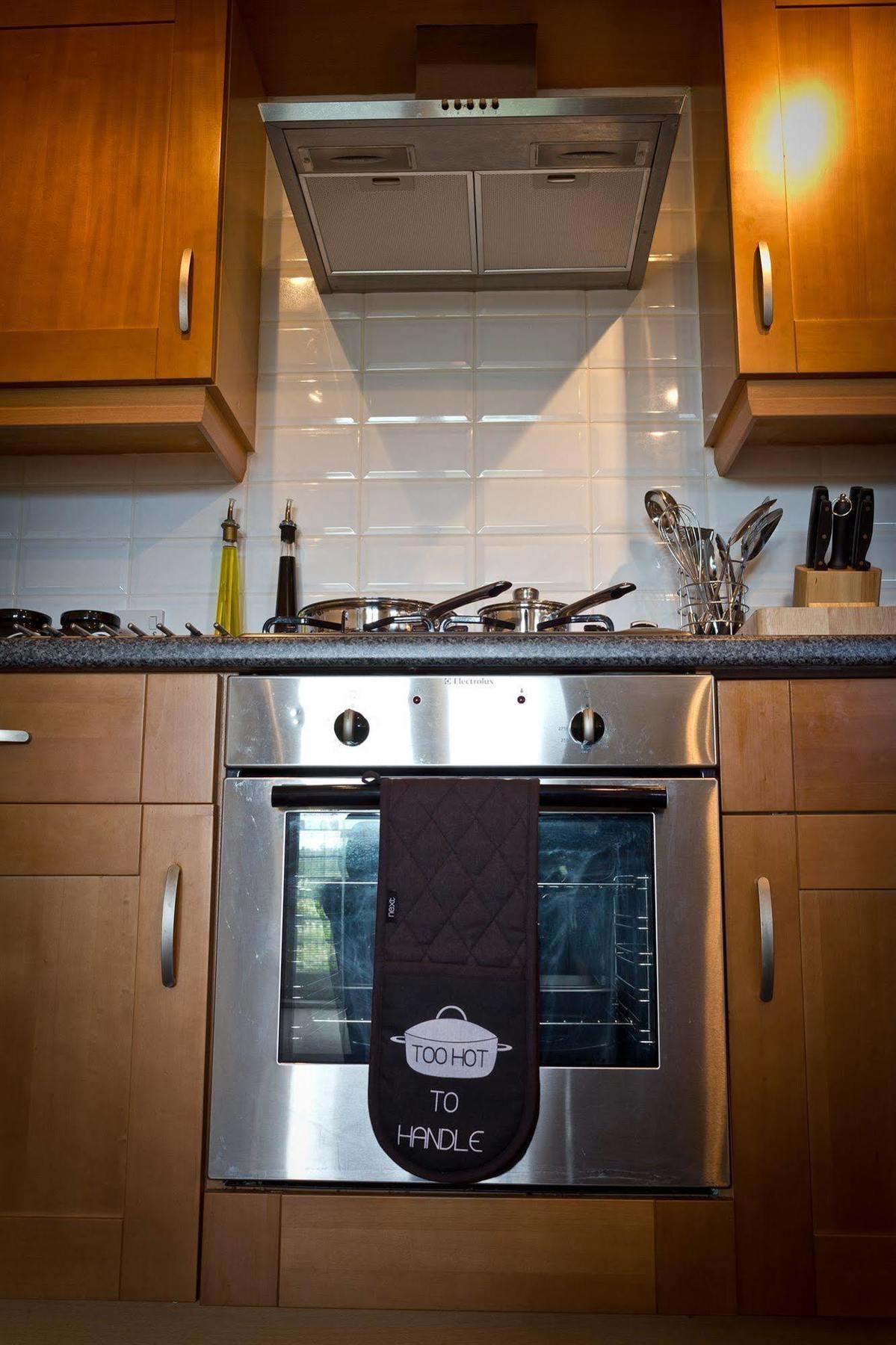 The Lindley Suite - Simple2Let Serviced Apartments Huddersfield Zewnętrze zdjęcie