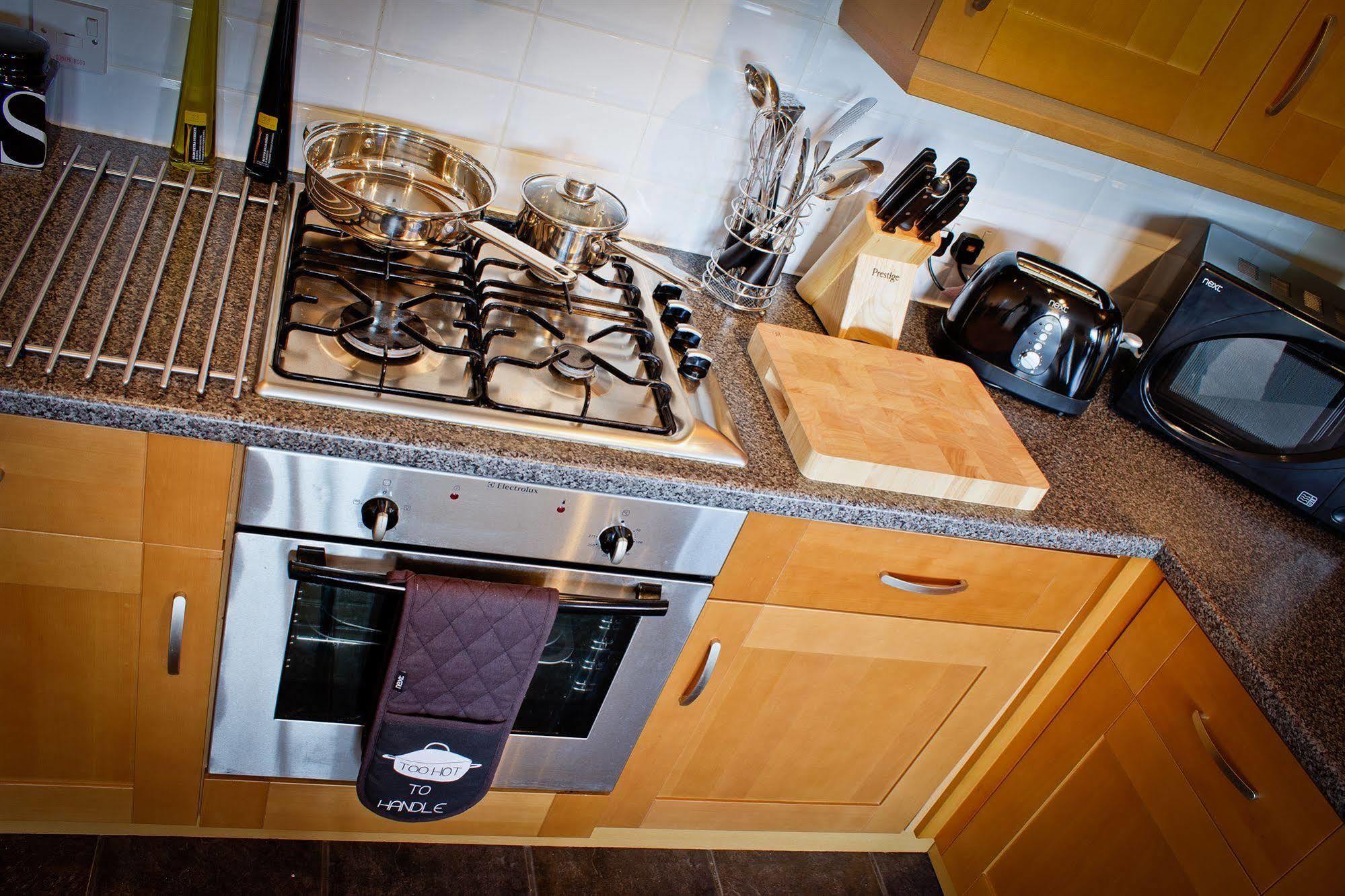 The Lindley Suite - Simple2Let Serviced Apartments Huddersfield Zewnętrze zdjęcie